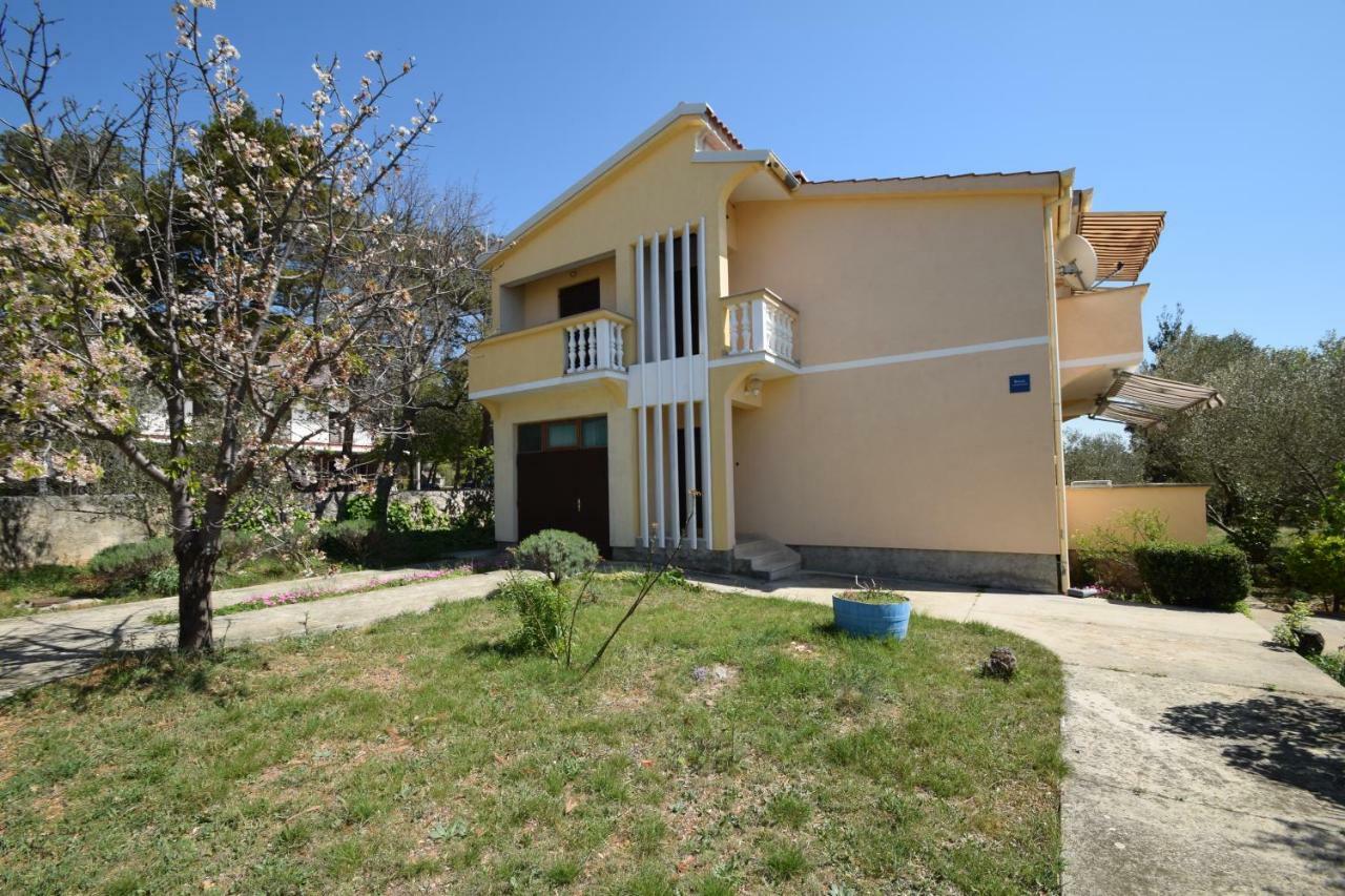 Apartments Ivan Starigrad Paklenica Exterior foto